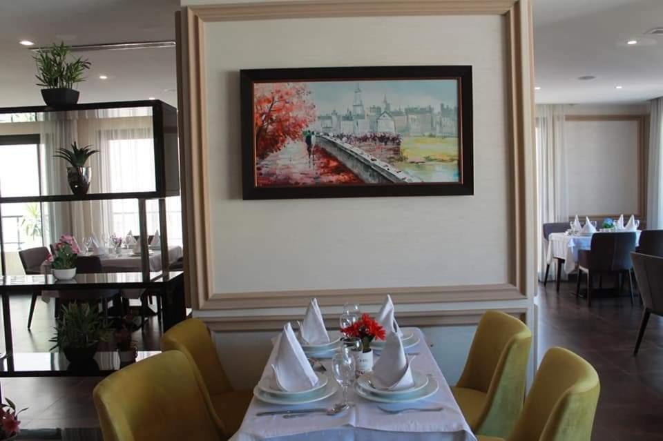 Santa Cruz 3* Oran